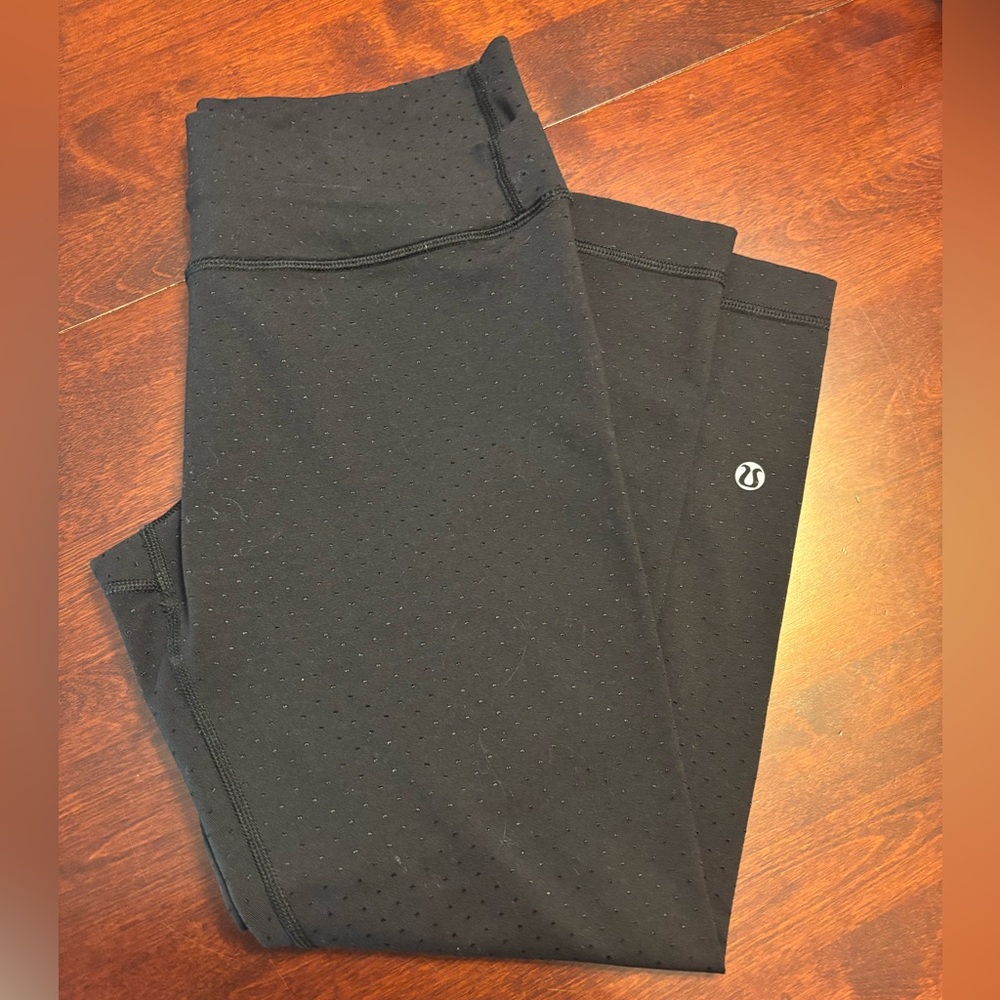 Lululemon black leggings